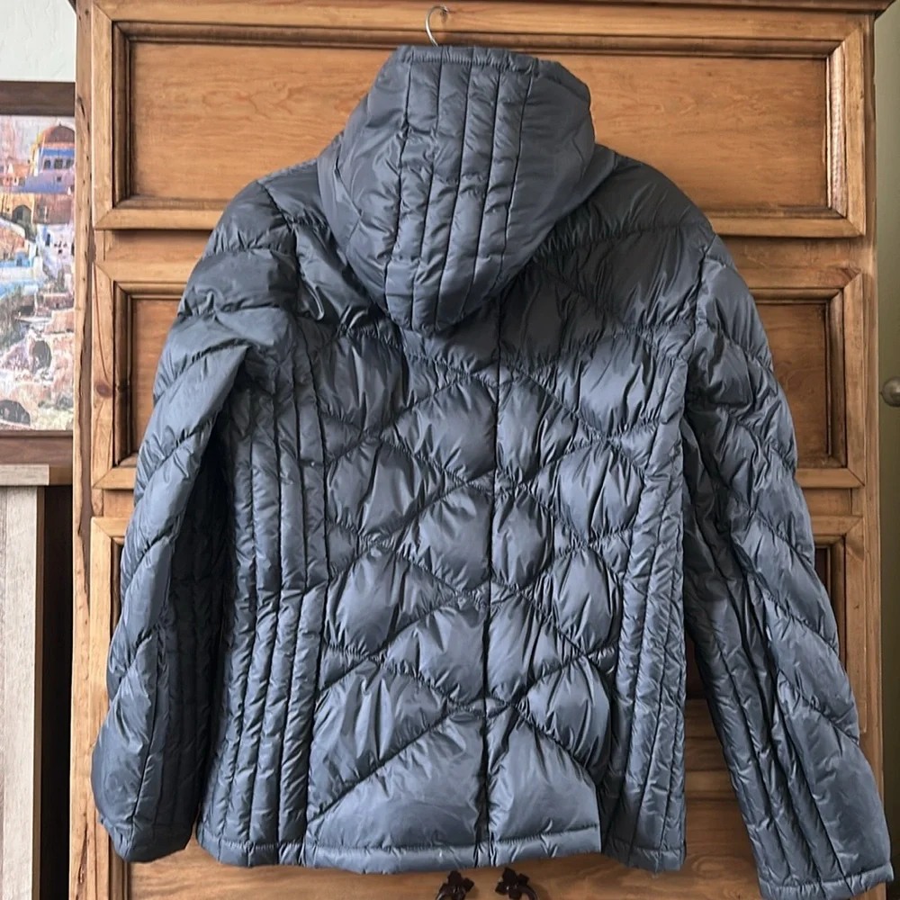 Michael Kors Quilted Hooded Jacket - Picture 3 of 7